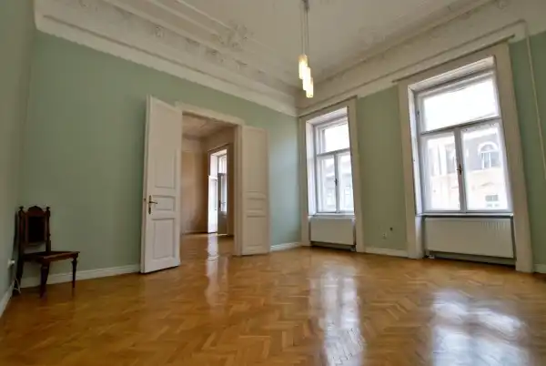 Eladó téglalakás, Budapest, VII. kerület 2 szoba 86 m² 72.9 M Ft