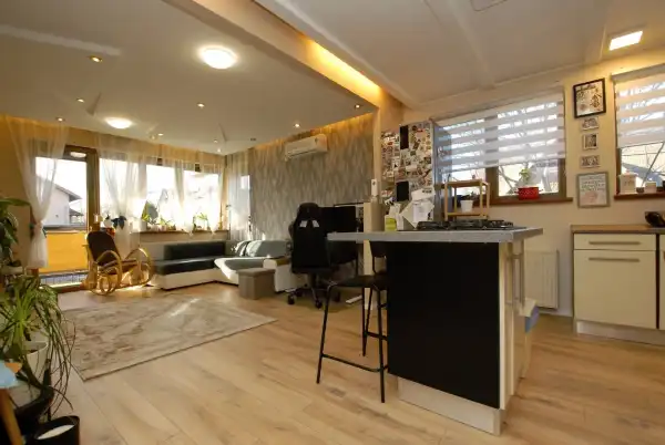 Eladó téglalakás, Gyál 2+1 szoba 65 m² 64.9 M Ft